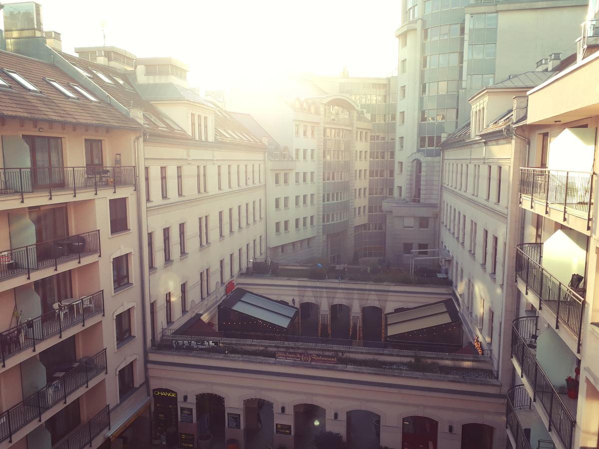Gozsdu Suite Apartment Budapest Eksteriør bilde